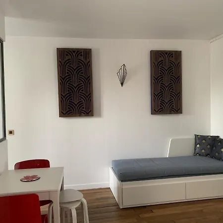 Studio Perfect For 2 Adults And 1 Kid, And Up To 2 Kids - Jourdain 20E, 25Mn To Louvre Via Line M11 Paris Extérieur photo