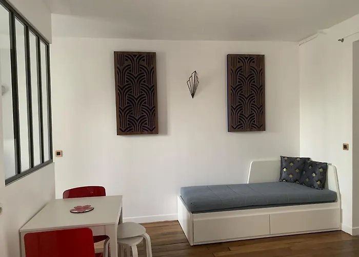 Studio Perfect For 2 Adults And 1 Kid, And Up To 2 Kids - Jourdain 20E, 25Mn To Louvre Via Line M11